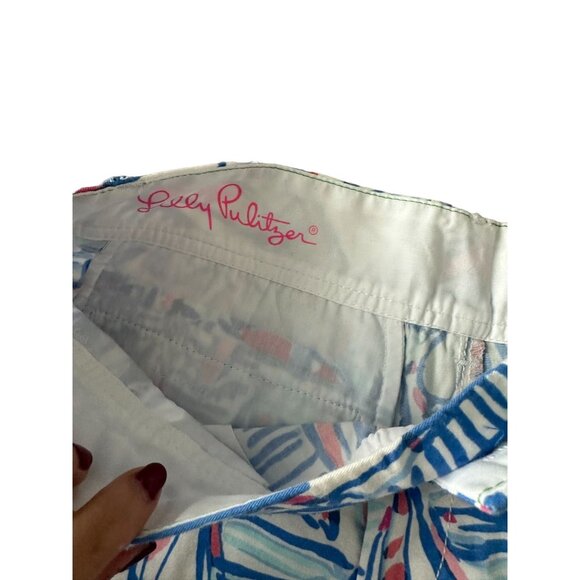 LILLY PULITZER Sailing Sailboat Print Callahan Shorts Size 2 - Picture 5 of 6